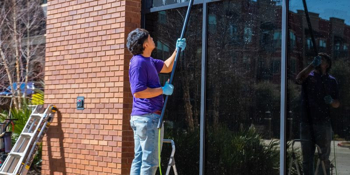 Clear Views, Better First Impressions: A Guide to Commercial Window Cleaning in Fort Worth and Colleyville, TX