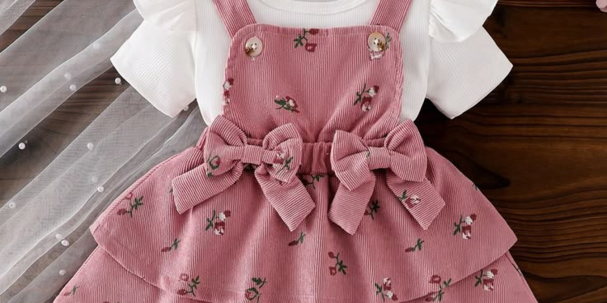 Baby Clothes and Newborn Baby Boy Clothes: Tips for New Parents