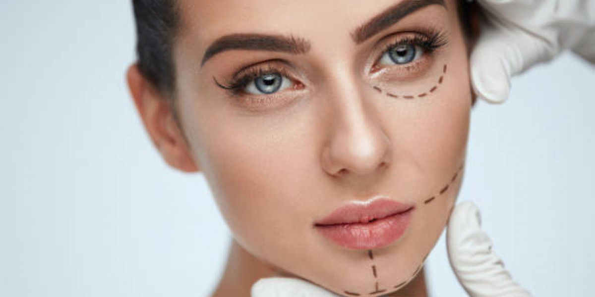How to Find the Best Plastic Surgeon for a Tummy Tuck